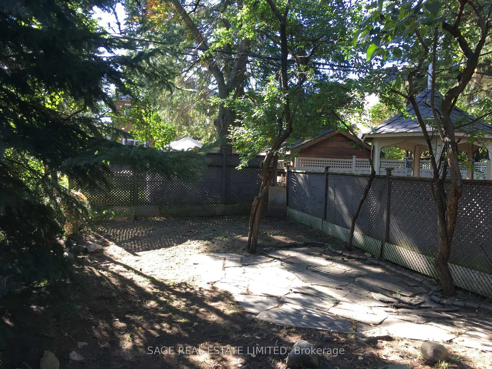 Photo 16 of 569 Soudan Avenue, Toronto, Mount Pleasant East — HOMEH