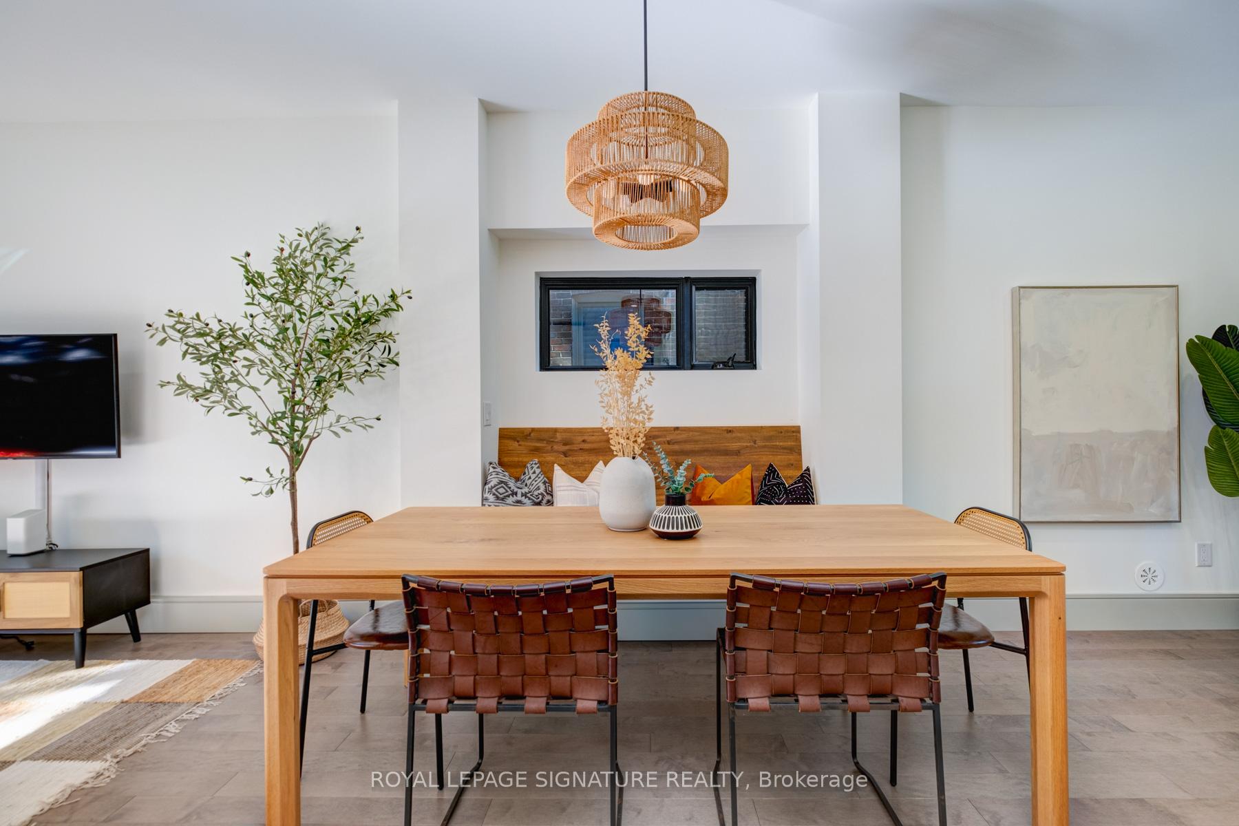 Photo 6 of 6 Macnaughton Road, Toronto, Leaside — HOMEH