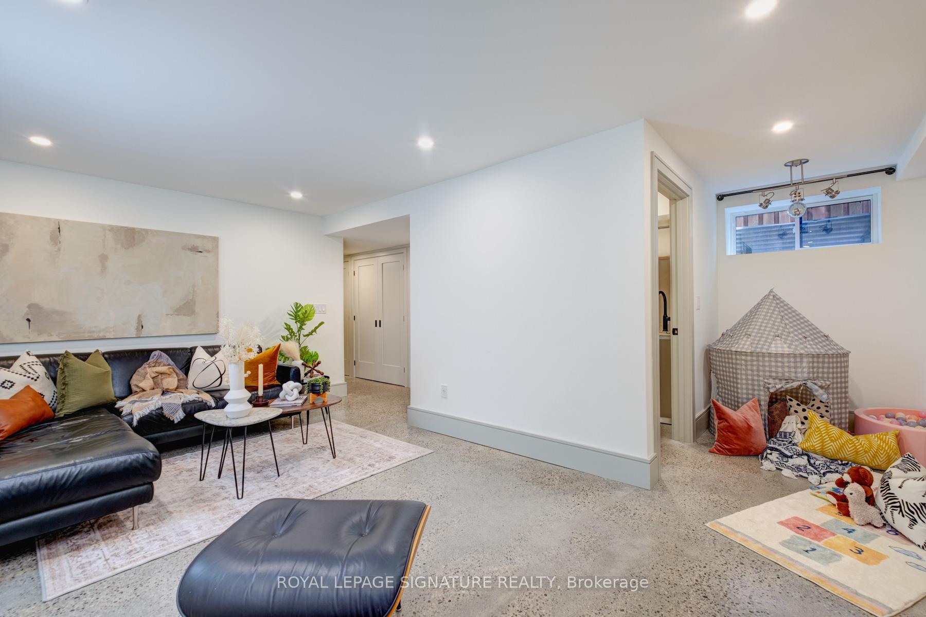 Photo 29 of 6 Macnaughton Road, Toronto, Leaside — HOMEH