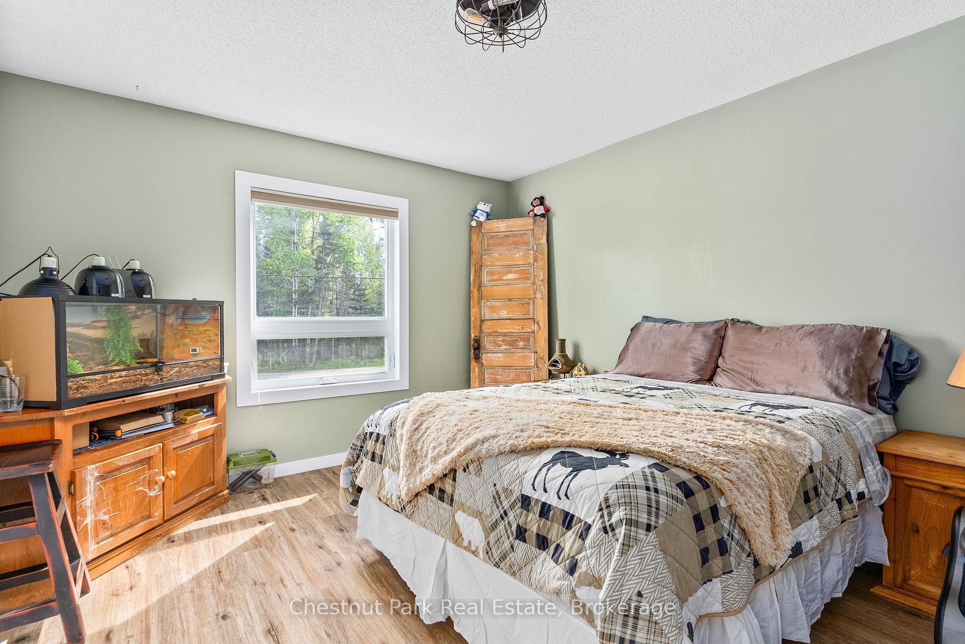 Photo 26 of 156 Lakeshore Road, Strong — HOMEH