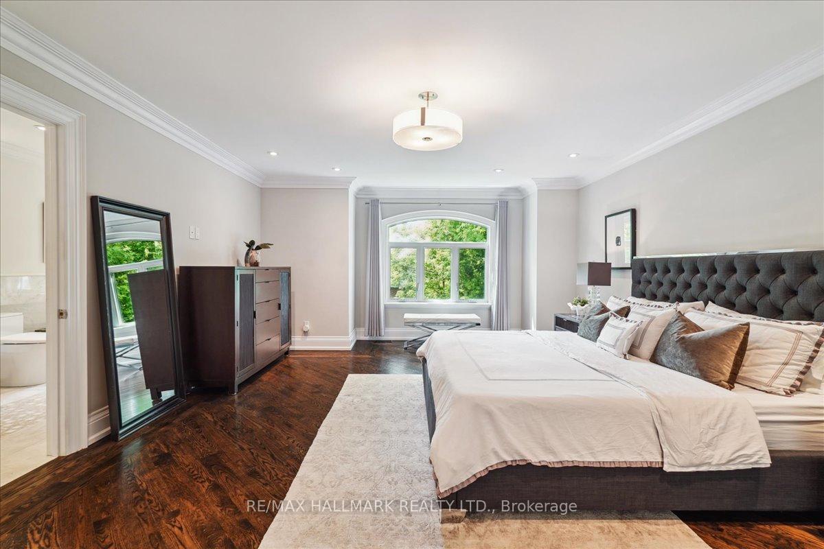 Photo 20 of 135 Glenvale Boulevard, Toronto, Leaside — HOMEH