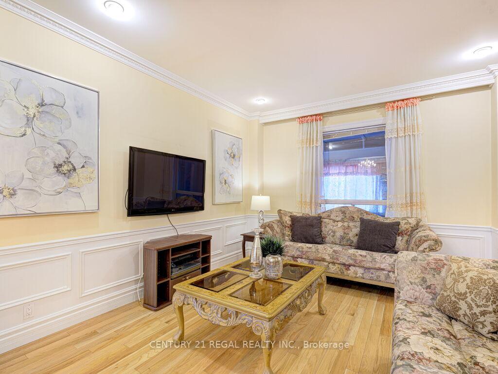 Photo 8 of 11 Midburn Avenue, Toronto, Crescent Town — HOMEH