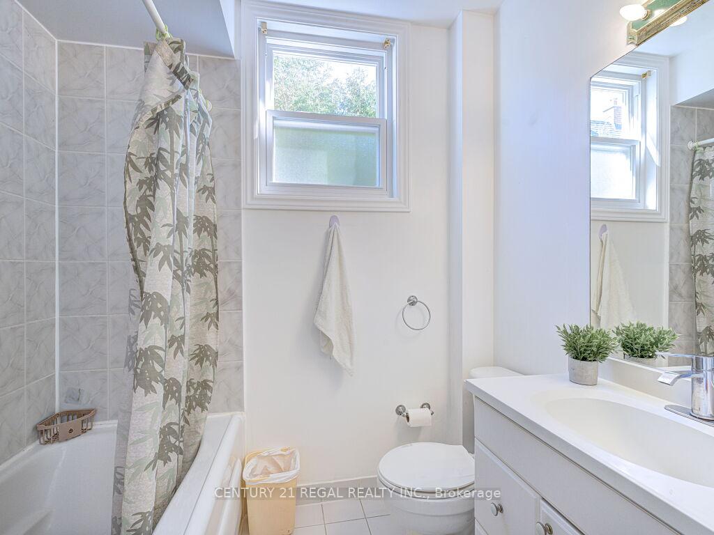 Photo 15 of 11 Midburn Avenue, Toronto, Crescent Town — HOMEH
