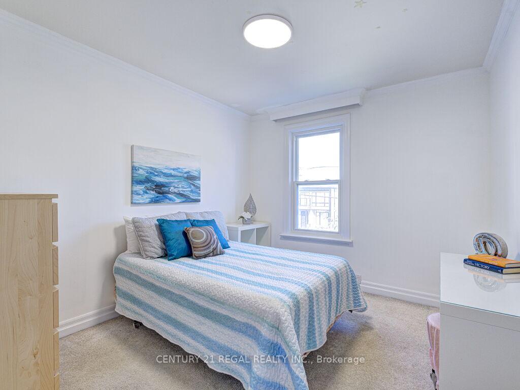 Photo 24 of 11 Midburn Avenue, Toronto, Crescent Town — HOMEH