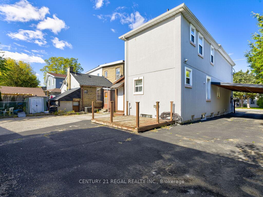 Photo 33 of 11 Midburn Avenue, Toronto, Crescent Town — HOMEH