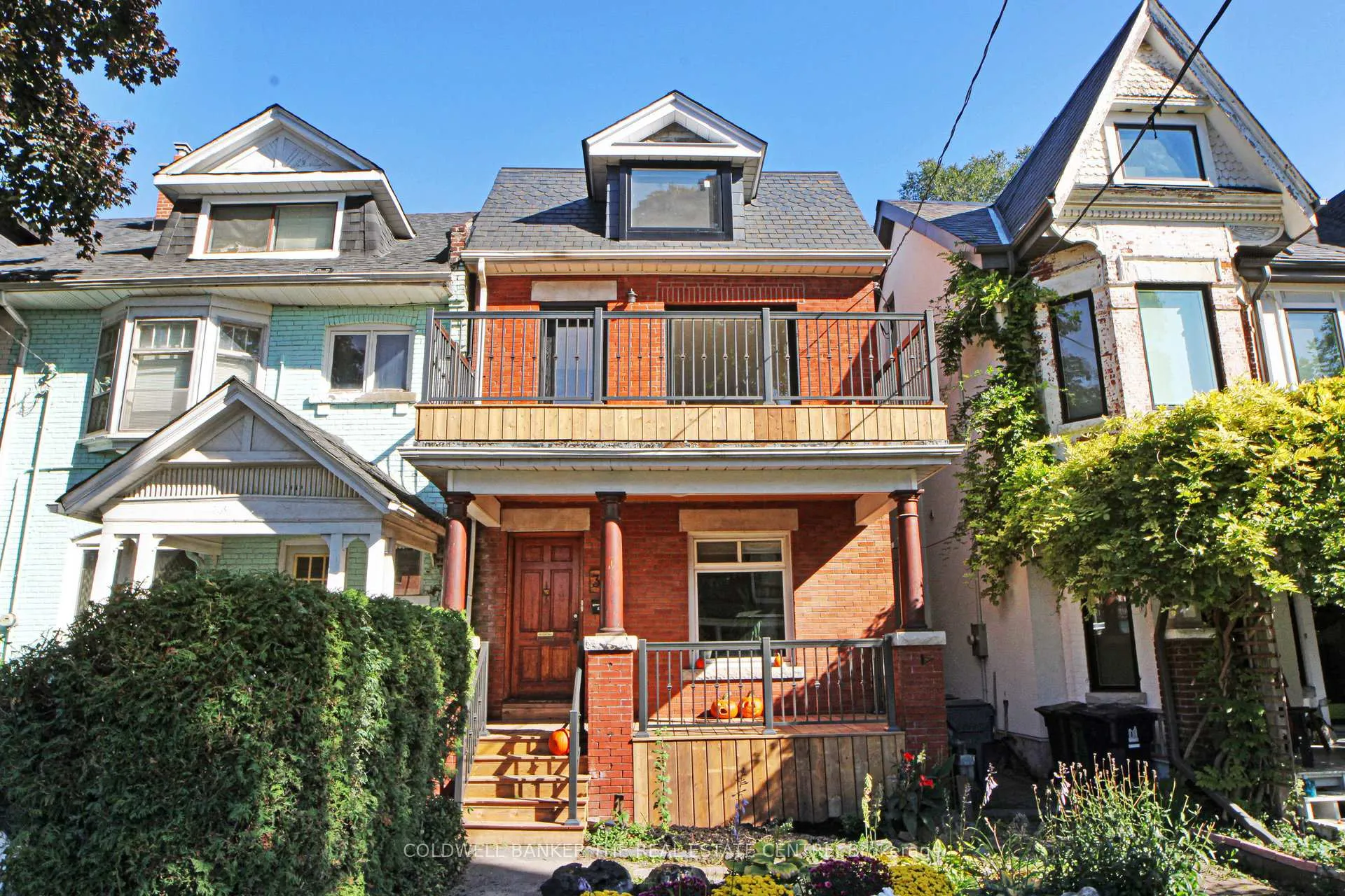 Front of 351 Clinton Street