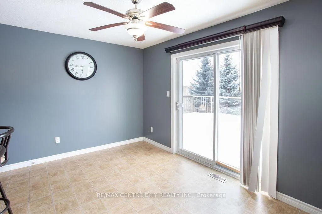 Photo 13 of 12 Peach Tree Boulevard, St. Thomas — HOMEH