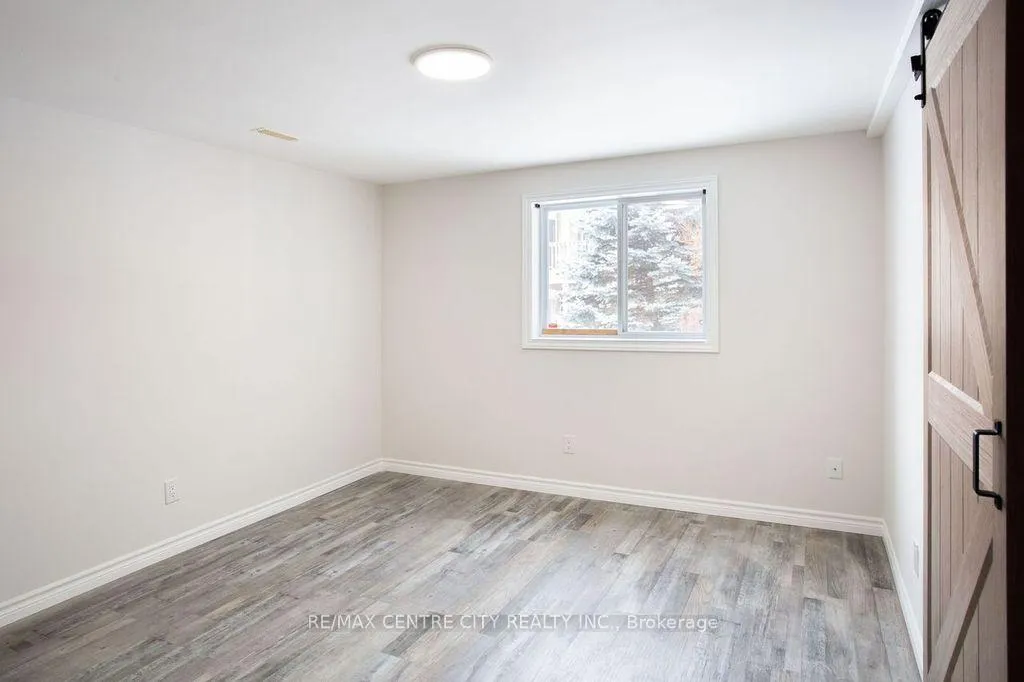 Photo 32 of 12 Peach Tree Boulevard, St. Thomas — HOMEH