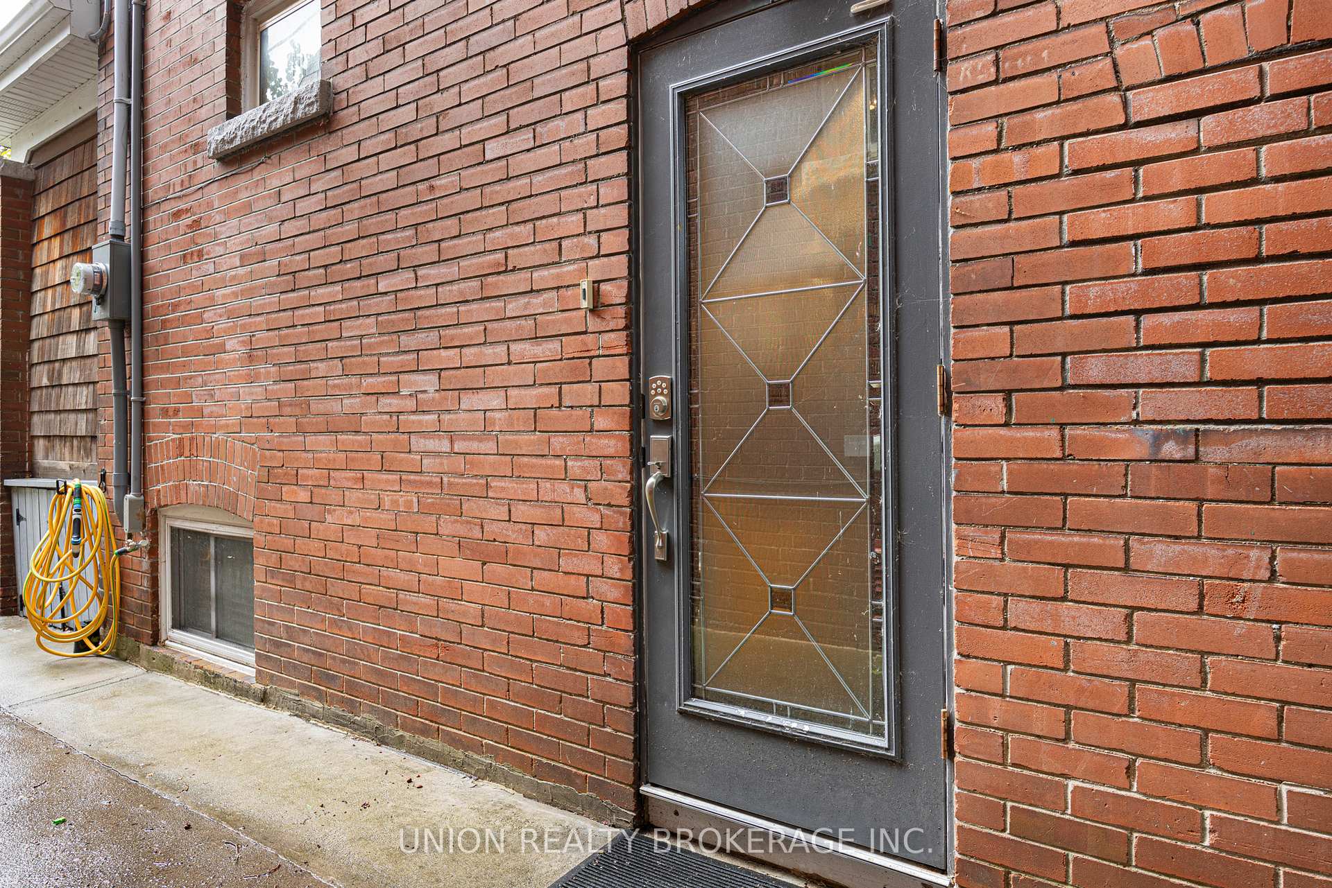 Photo 28 of 10 Selwood Avenue, Toronto, The Beaches — HOMEH