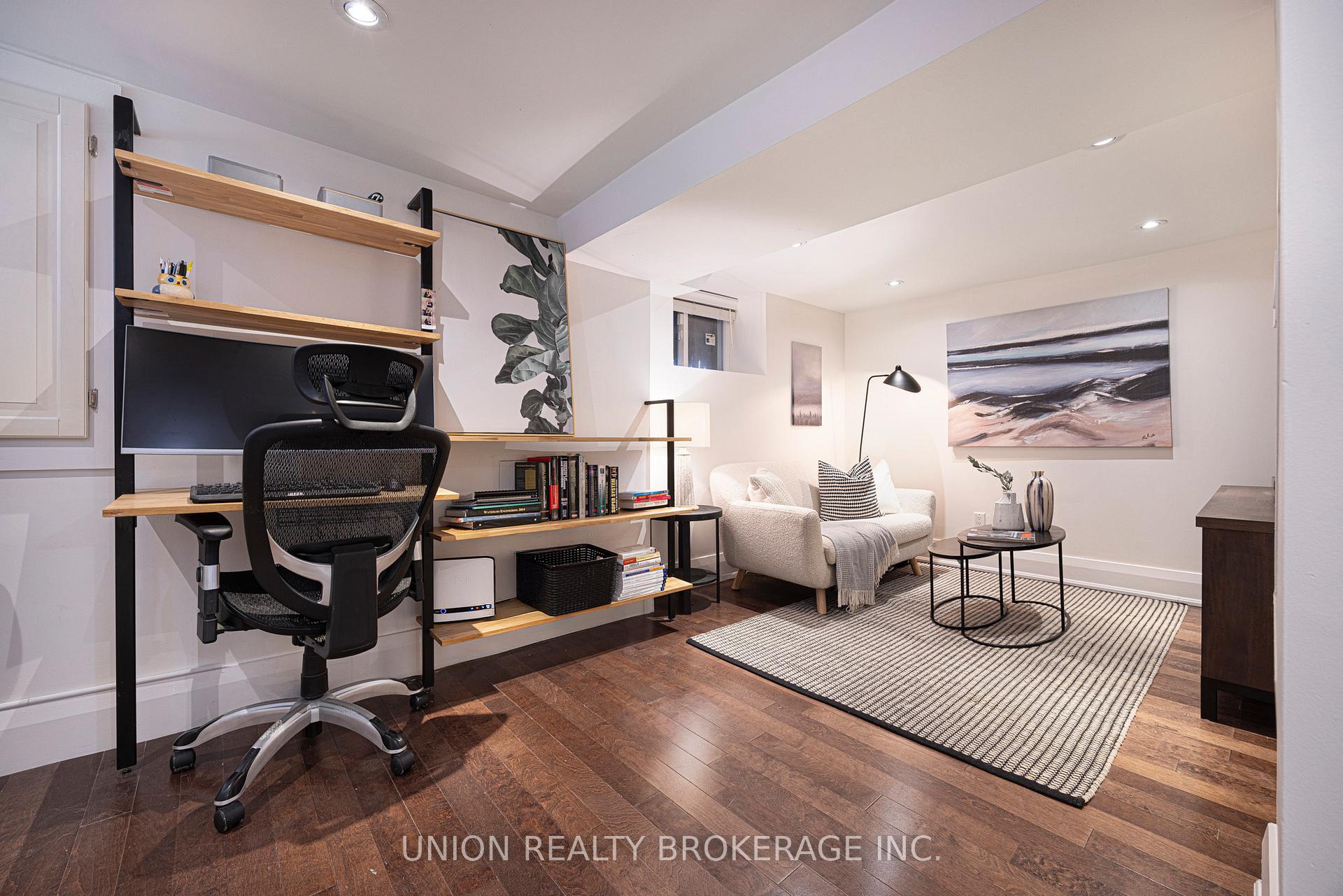 Photo 30 of 10 Selwood Avenue, Toronto, The Beaches — HOMEH