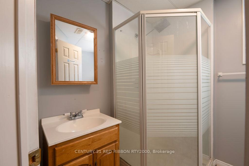 Photo 34 of 152 Beech Street, Strathroy-Caradoc, SW — HOMEH