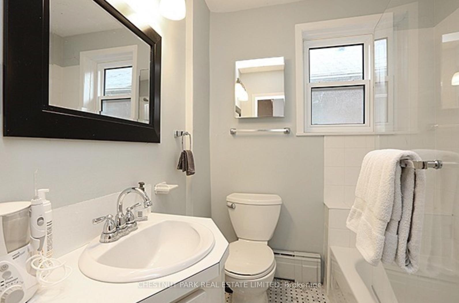 Photo 23 of 54 Standish Avenue, Toronto, Rosedale-Moore Park — HOMEH