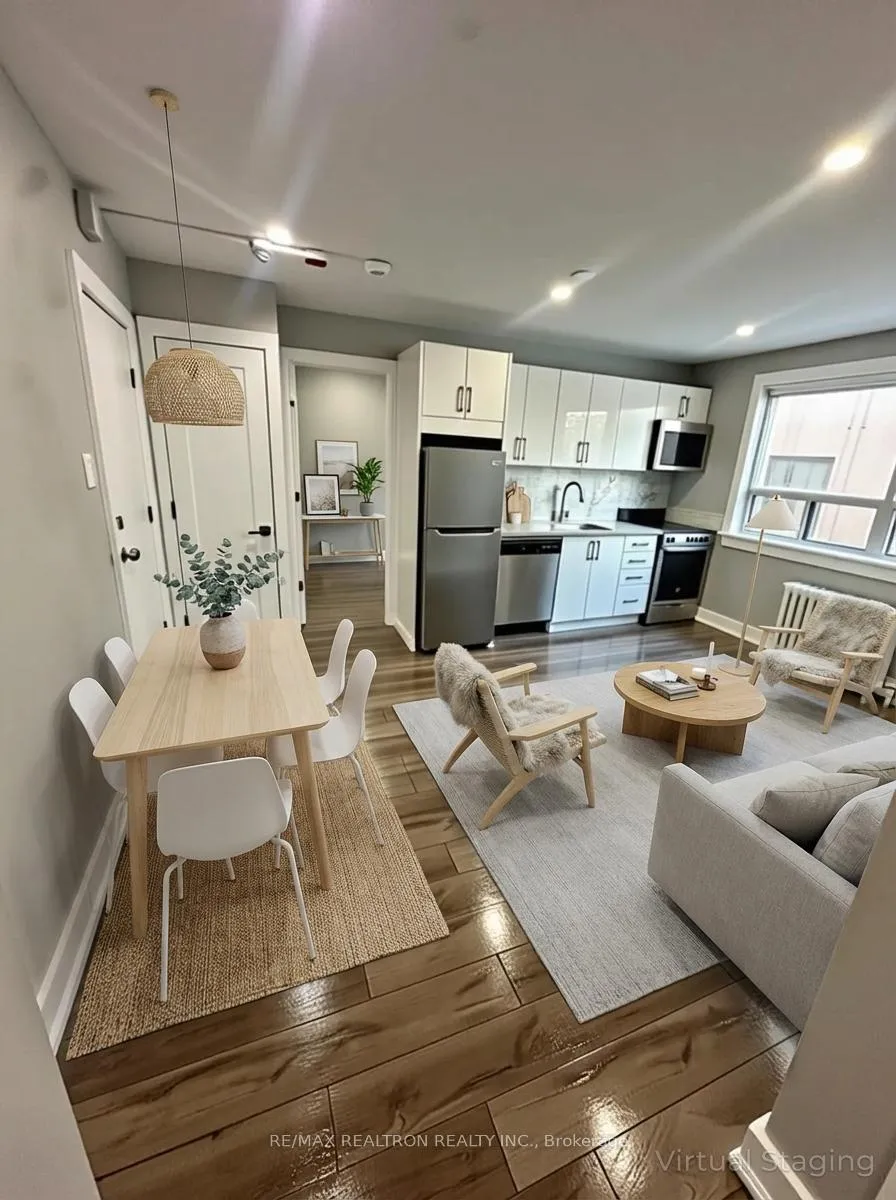 Photo 1 of Unit 201, 312 Douglas Avenue, Toronto, Bedford Park-Nortown — HOMEH
