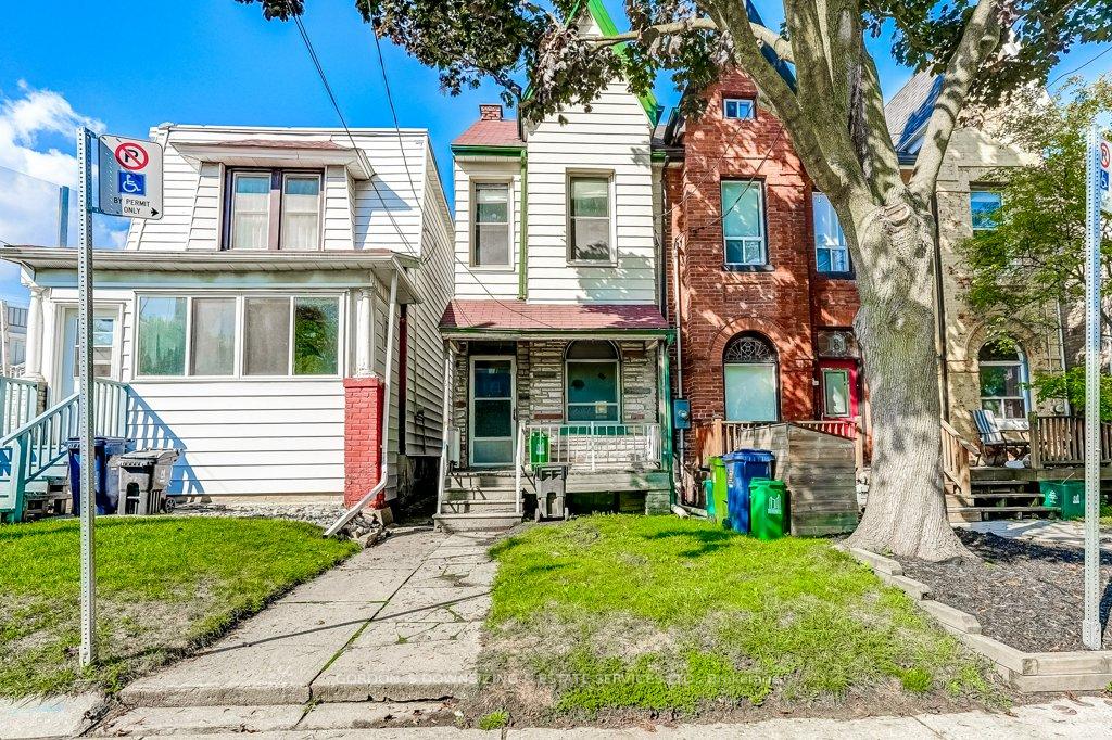 Photo 2 of 6 Paisley Avenue, Toronto, South Riverdale — HOMEH