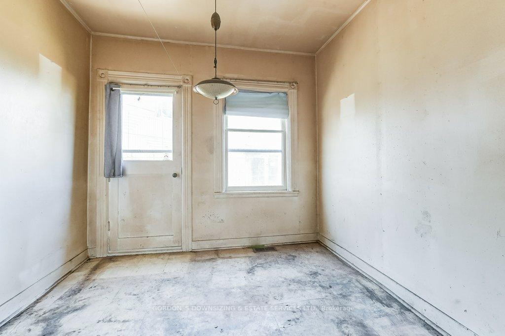Photo 12 of 6 Paisley Avenue, Toronto, South Riverdale — HOMEH