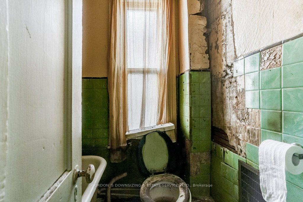 Photo 15 of 6 Paisley Avenue, Toronto, South Riverdale — HOMEH