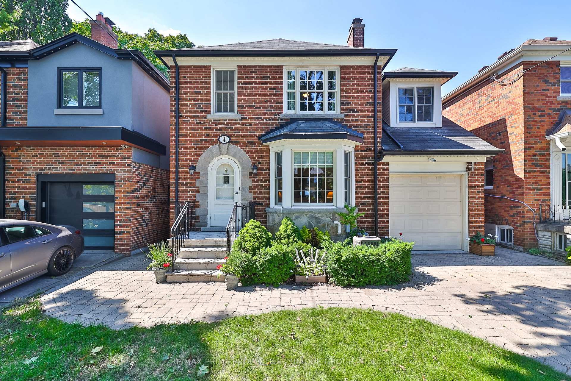 Photo 1 of 4 Tanager Avenue, Toronto, Leaside — HOMEH