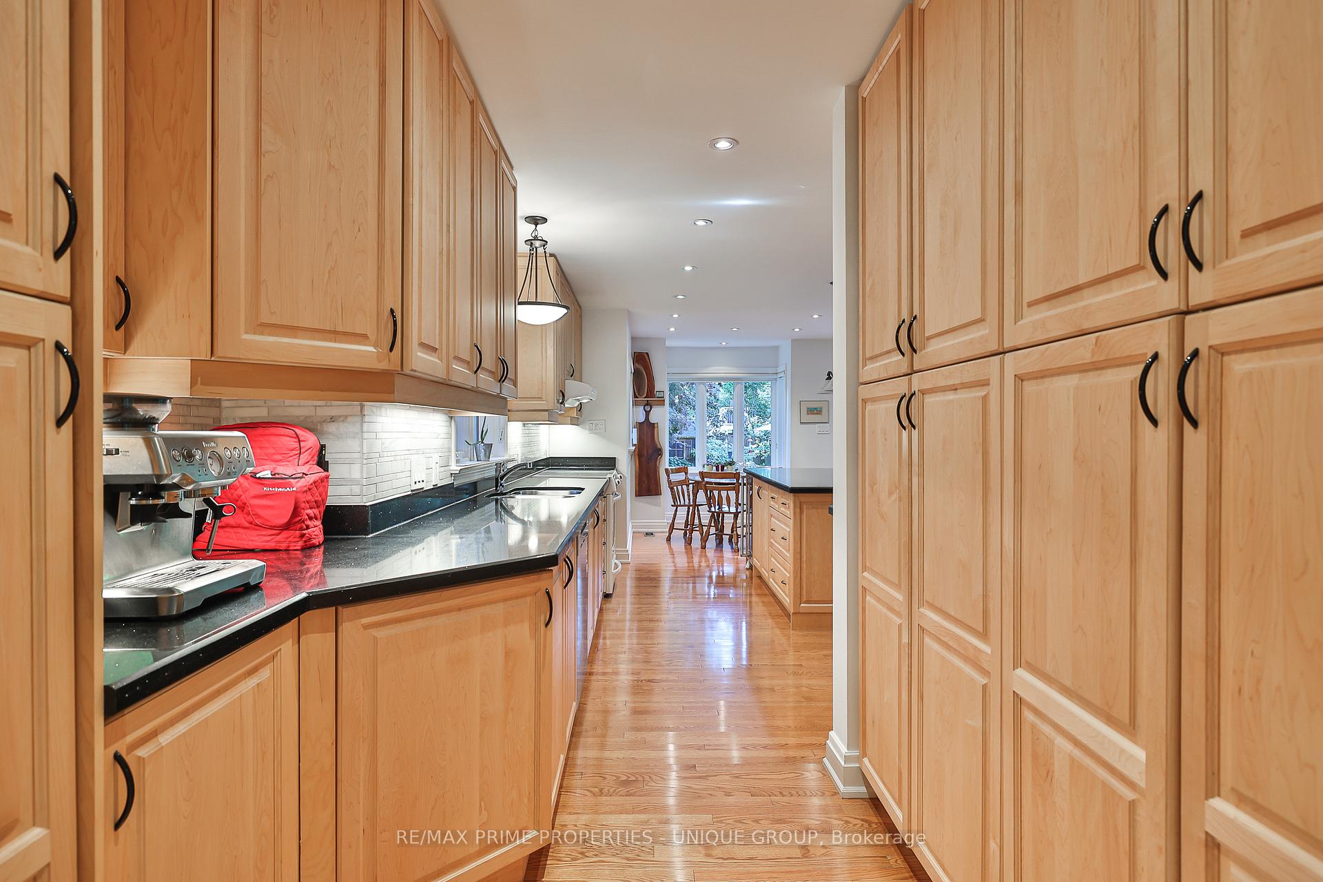 Photo 19 of 4 Tanager Avenue, Toronto, Leaside — HOMEH