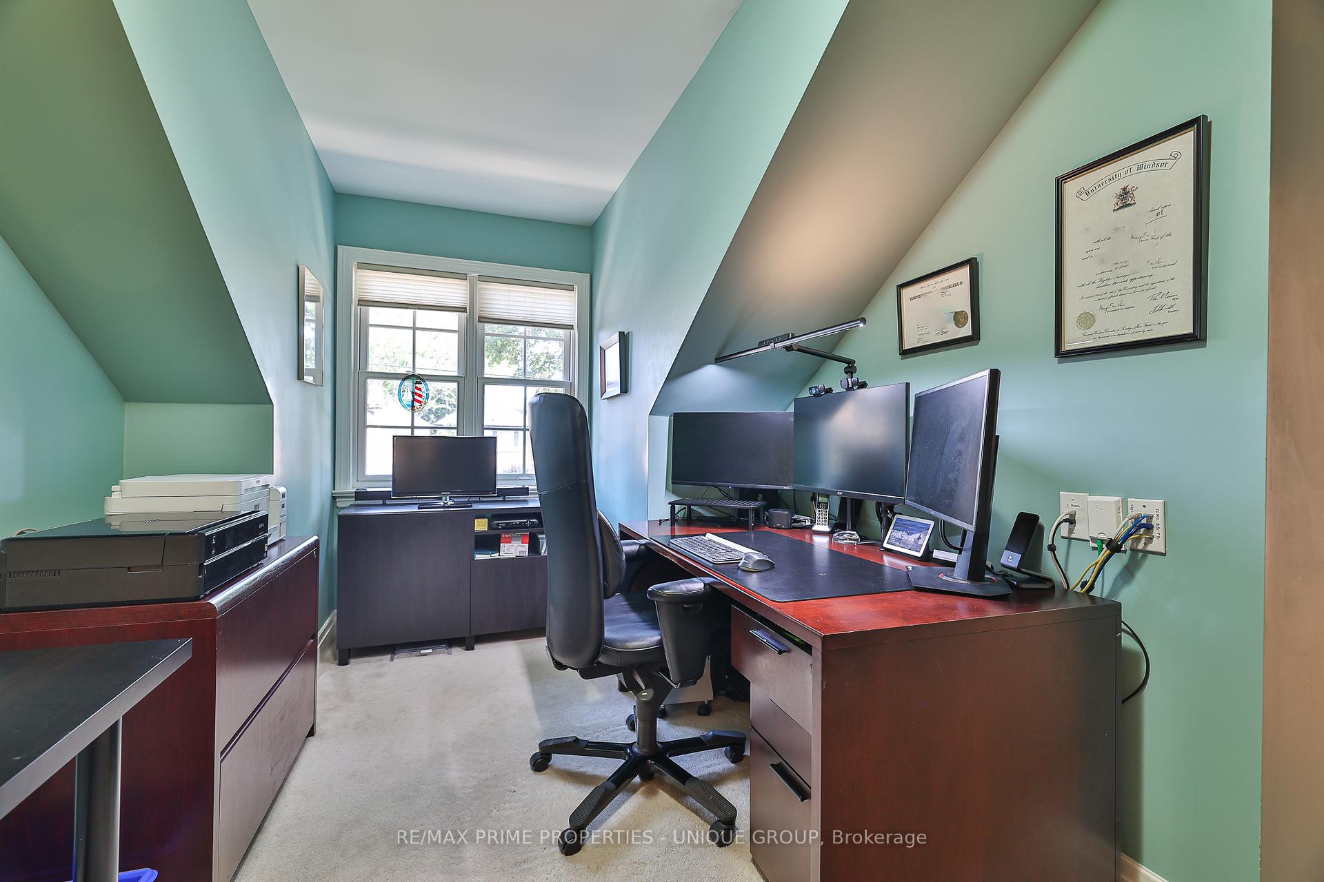 Photo 33 of 4 Tanager Avenue, Toronto, Leaside — HOMEH