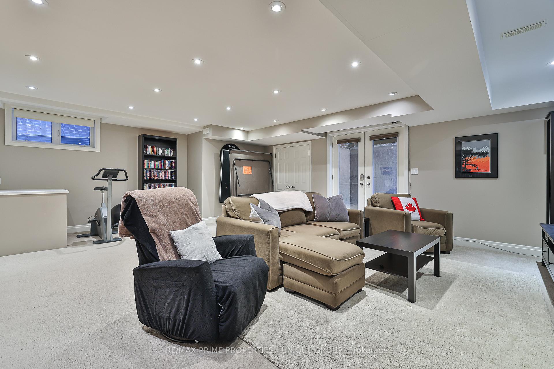 Photo 42 of 4 Tanager Avenue, Toronto, Leaside — HOMEH