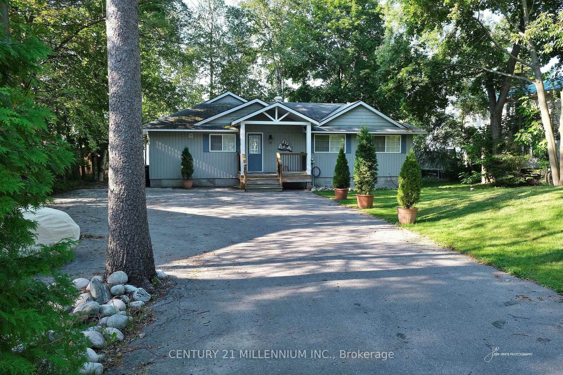 Photo 1 of 1354 Tiny Beaches Road N, Tiny, Rural Tiny — HOMEH