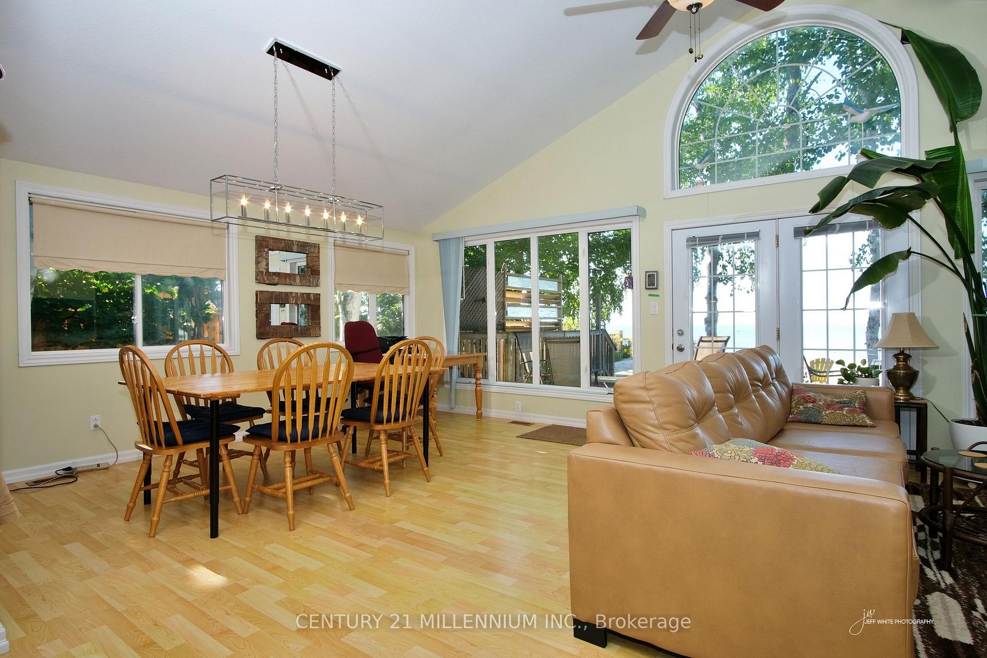 Photo 10 of 1354 Tiny Beaches Road N, Tiny, Rural Tiny — HOMEH