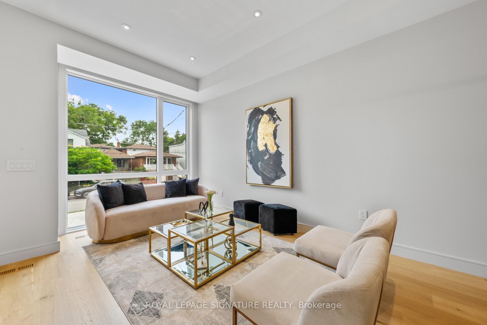 Photo 4 of 105 Gledhill Avenue, Toronto, Woodbine-Lumsden — HOMEH