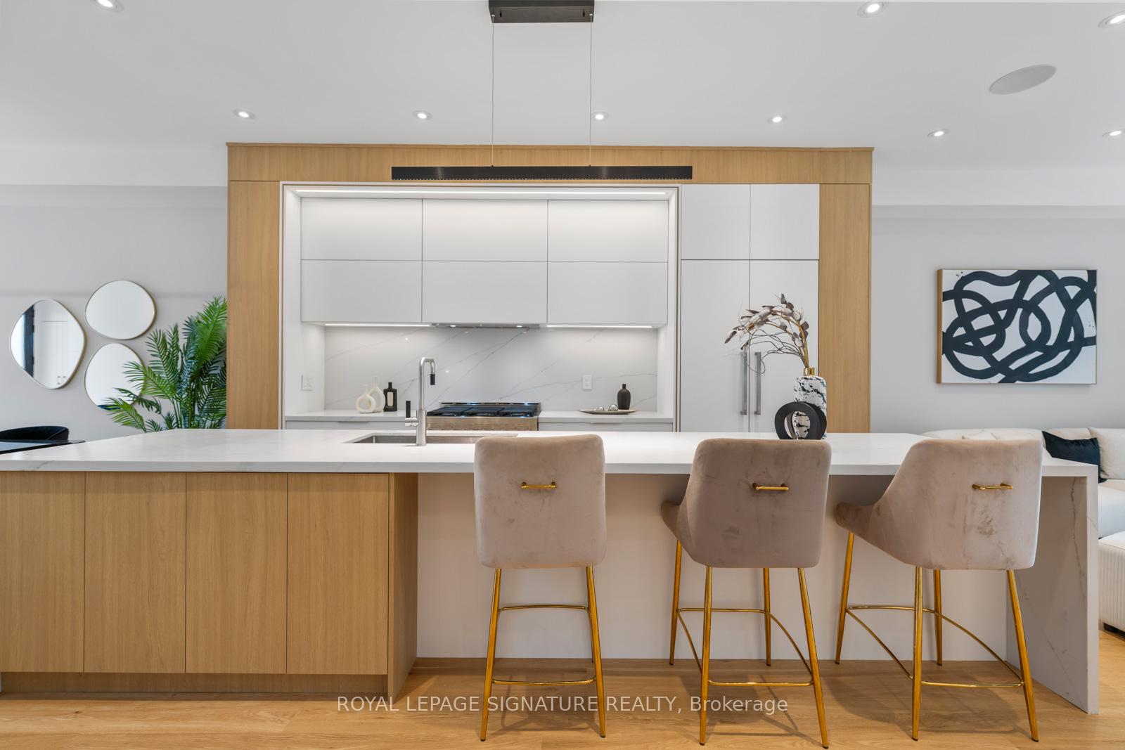 Photo 8 of 105 Gledhill Avenue, Toronto, Woodbine-Lumsden — HOMEH