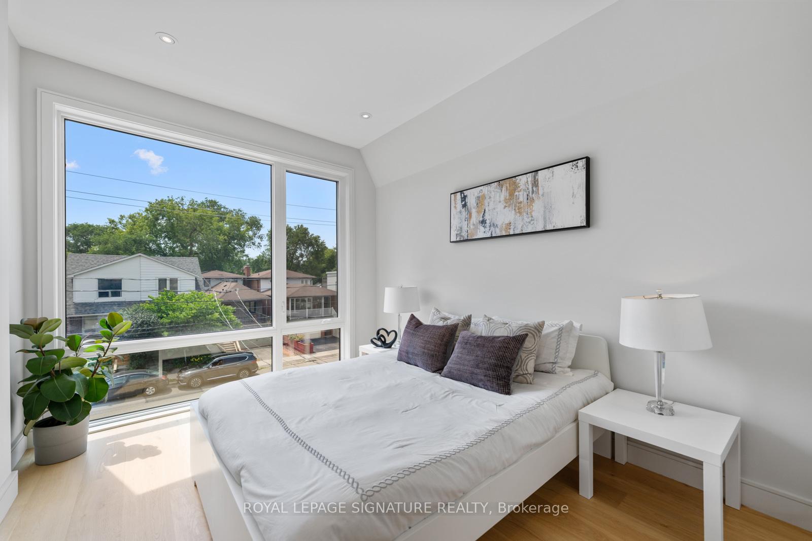 Photo 26 of 105 Gledhill Avenue, Toronto, Woodbine-Lumsden — HOMEH