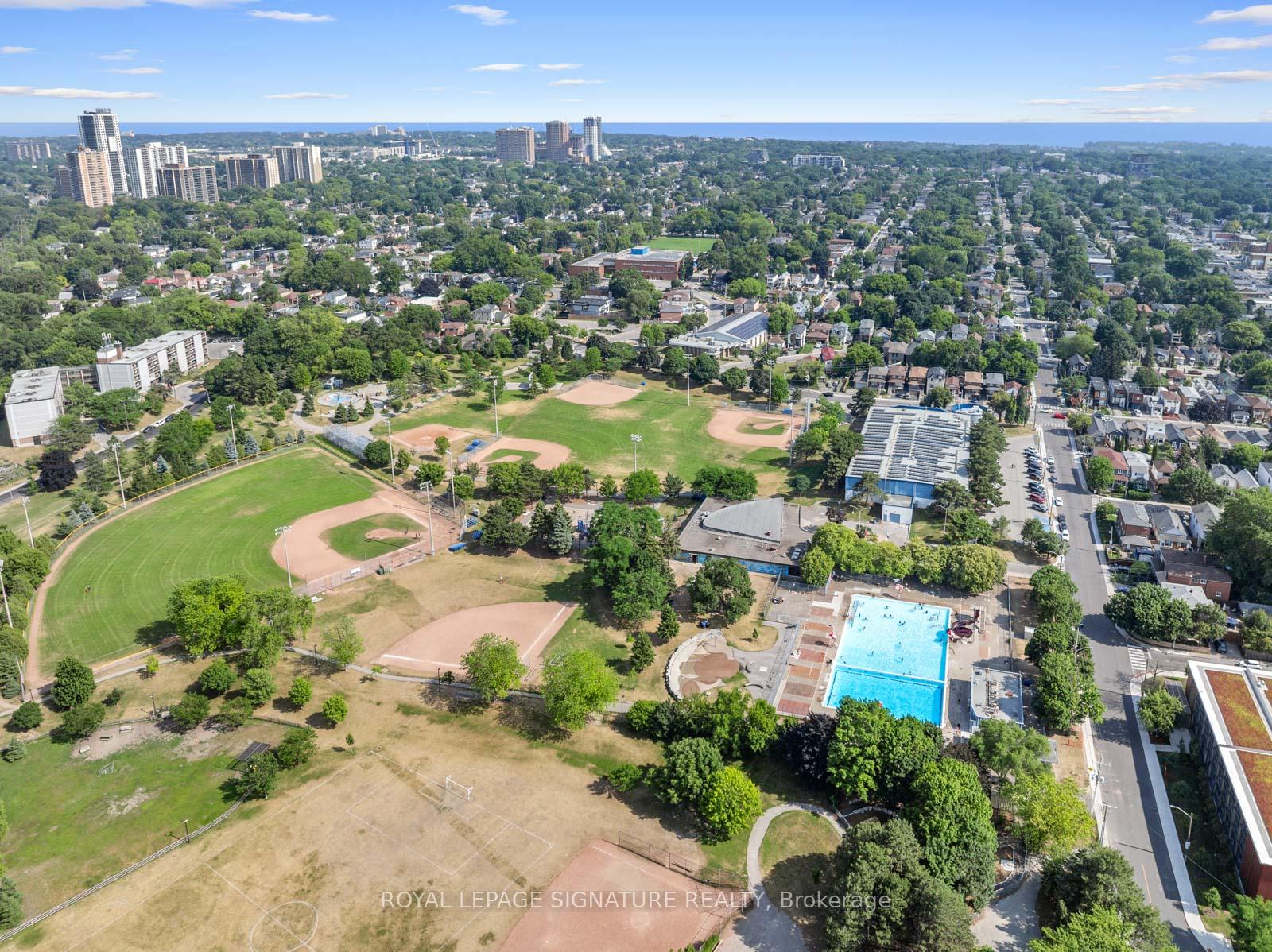 Photo 48 of 105 Gledhill Avenue, Toronto, Woodbine-Lumsden — HOMEH