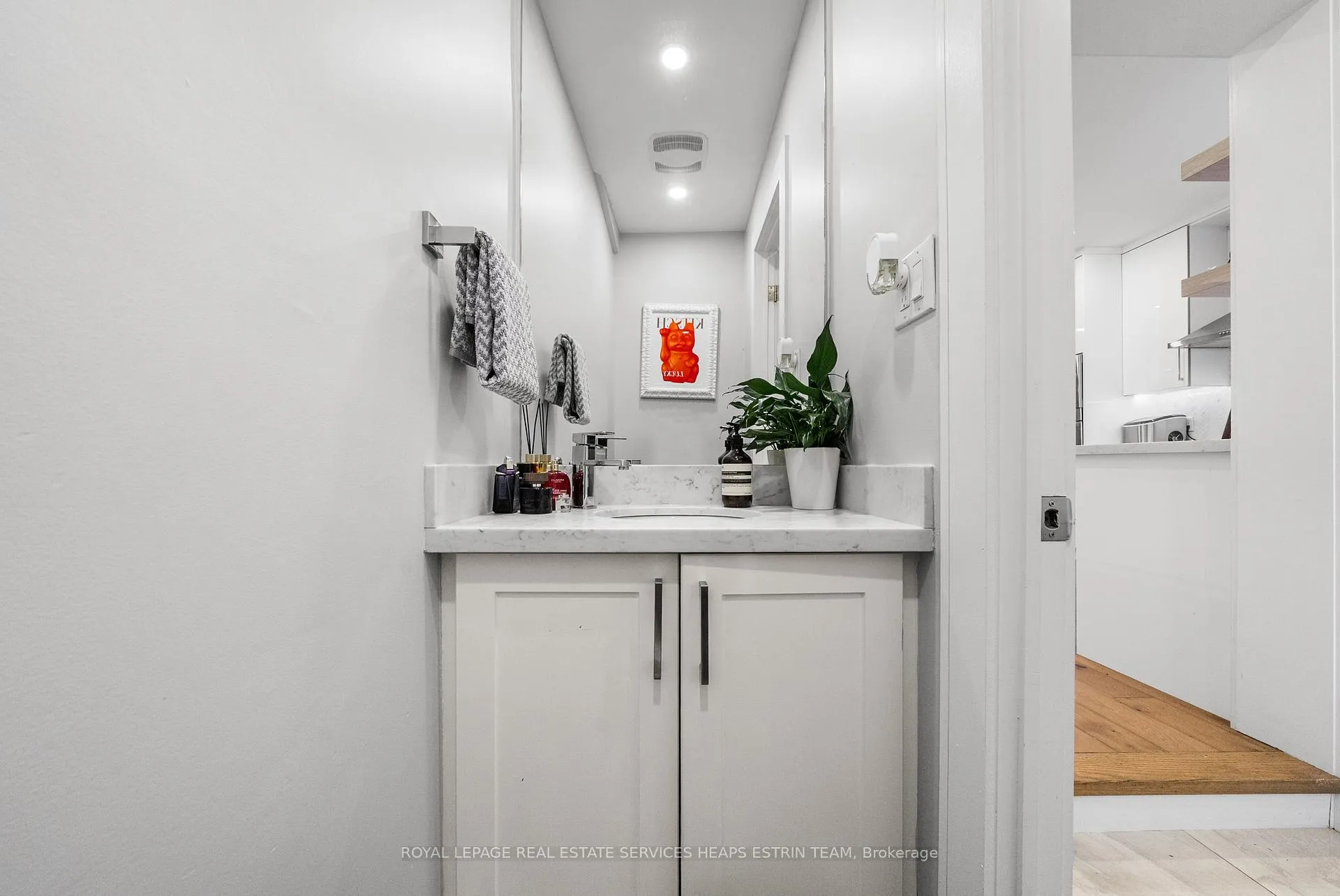 Photo 19 of 72 Harcourt Avenue, Toronto, Blake-Jones — HOMEH