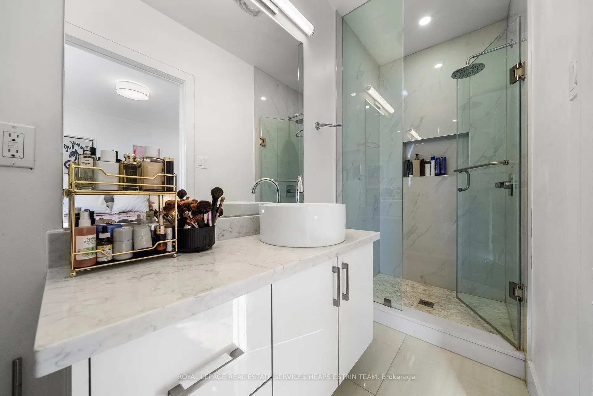Photo 23 of 72 Harcourt Avenue, Toronto, Blake-Jones — HOMEH