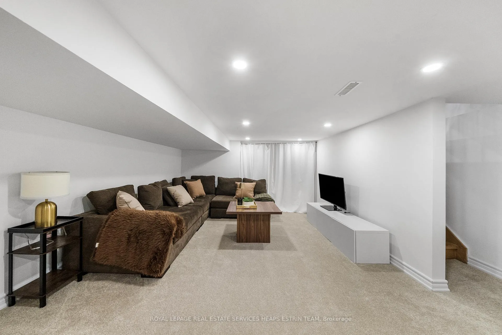 Photo 29 of 72 Harcourt Avenue, Toronto, Blake-Jones — HOMEH