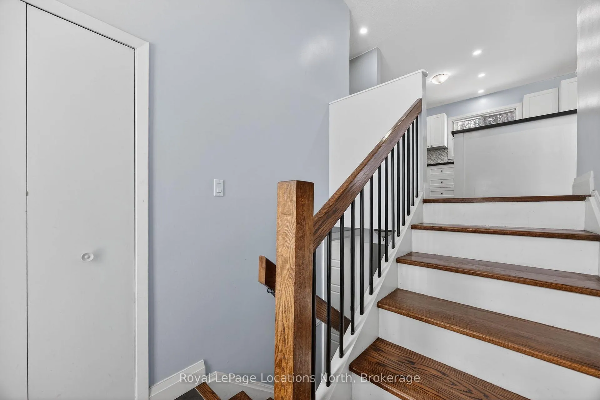 Photo 4 of 40 Rue Vanier, Tiny, Rural Tiny — HOMEH