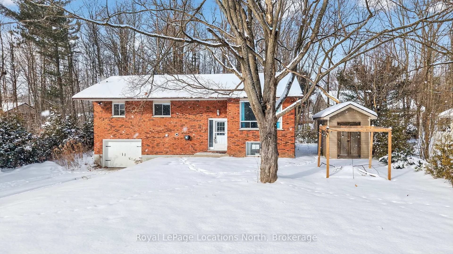 Photo 36 of 40 Rue Vanier, Tiny, Rural Tiny — HOMEH