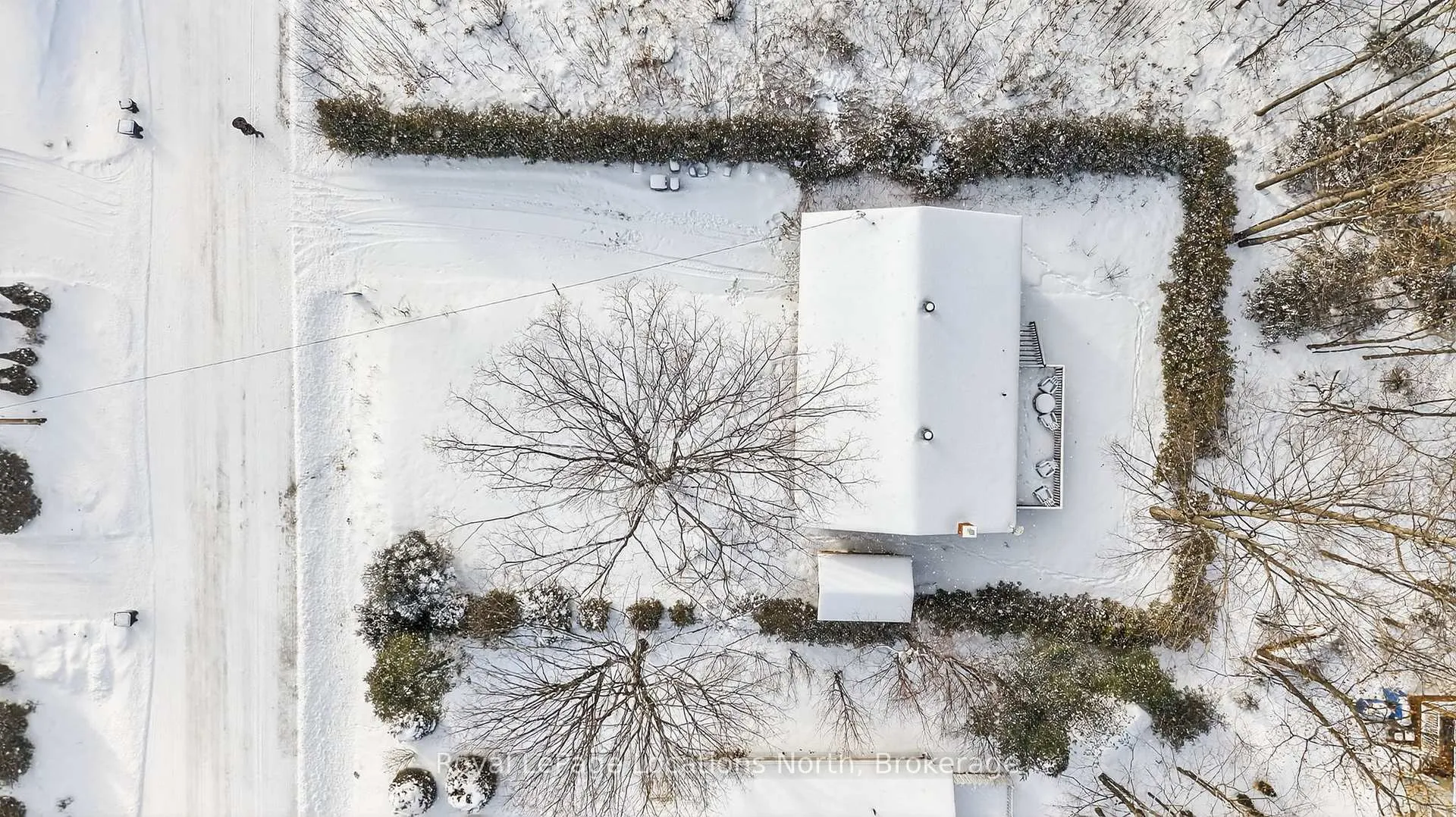 Photo 38 of 40 Rue Vanier, Tiny, Rural Tiny — HOMEH
