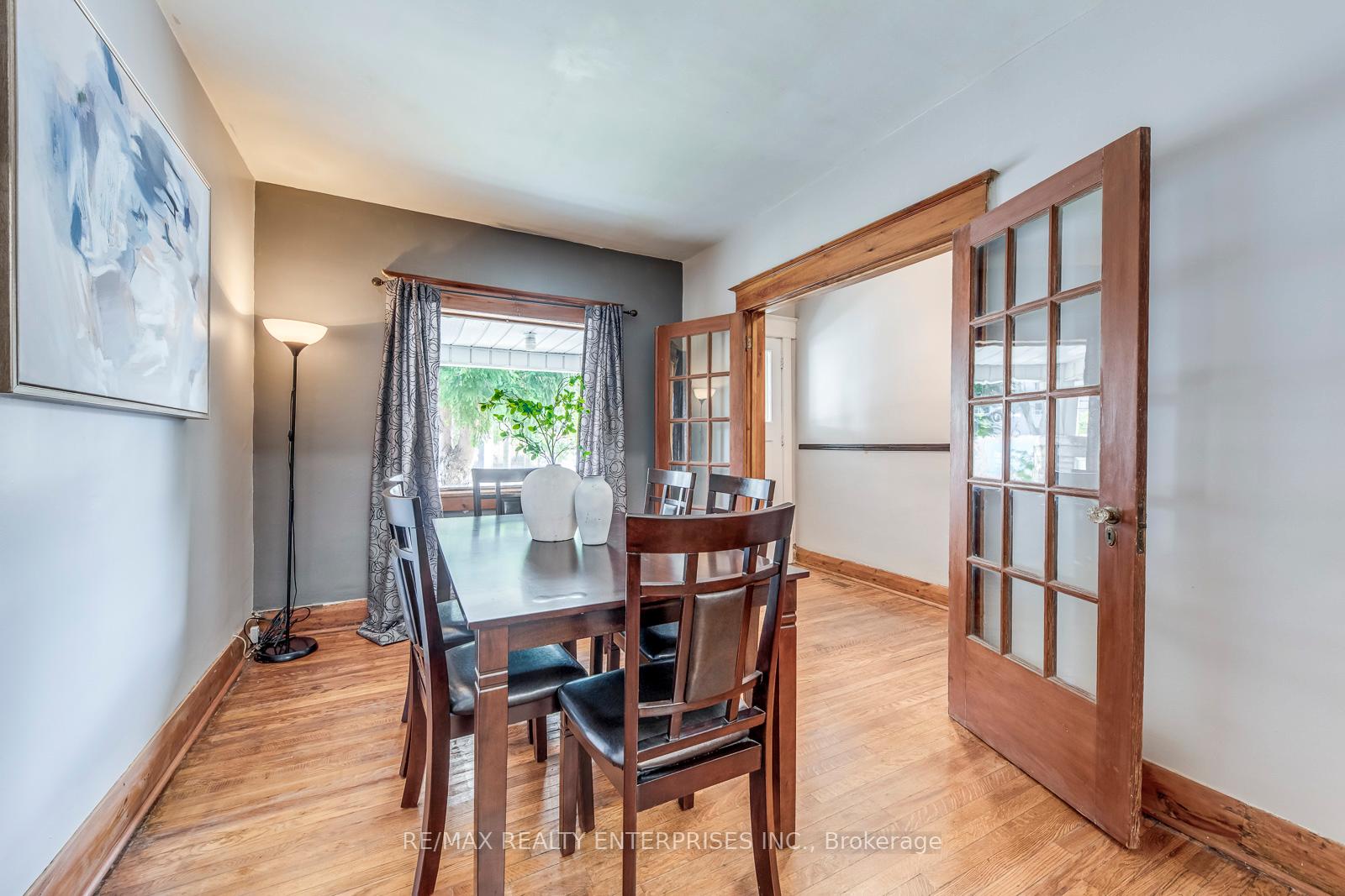 Photo 6 of 370 Coxwell Avenue, Toronto, Greenwood-Coxwell — HOMEH