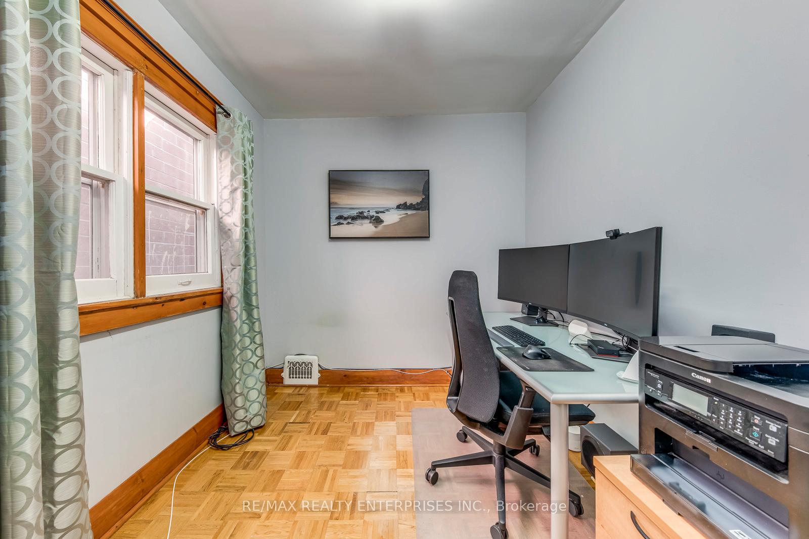 Photo 16 of 370 Coxwell Avenue, Toronto, Greenwood-Coxwell — HOMEH