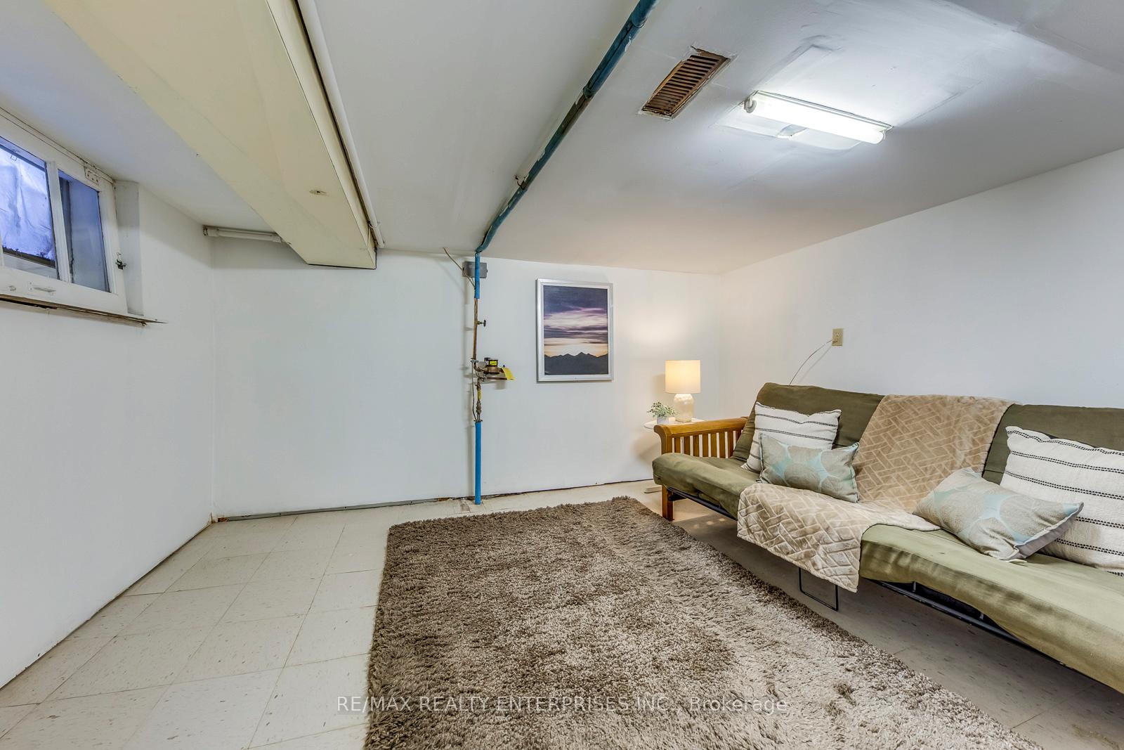 Photo 20 of 370 Coxwell Avenue, Toronto, Greenwood-Coxwell — HOMEH