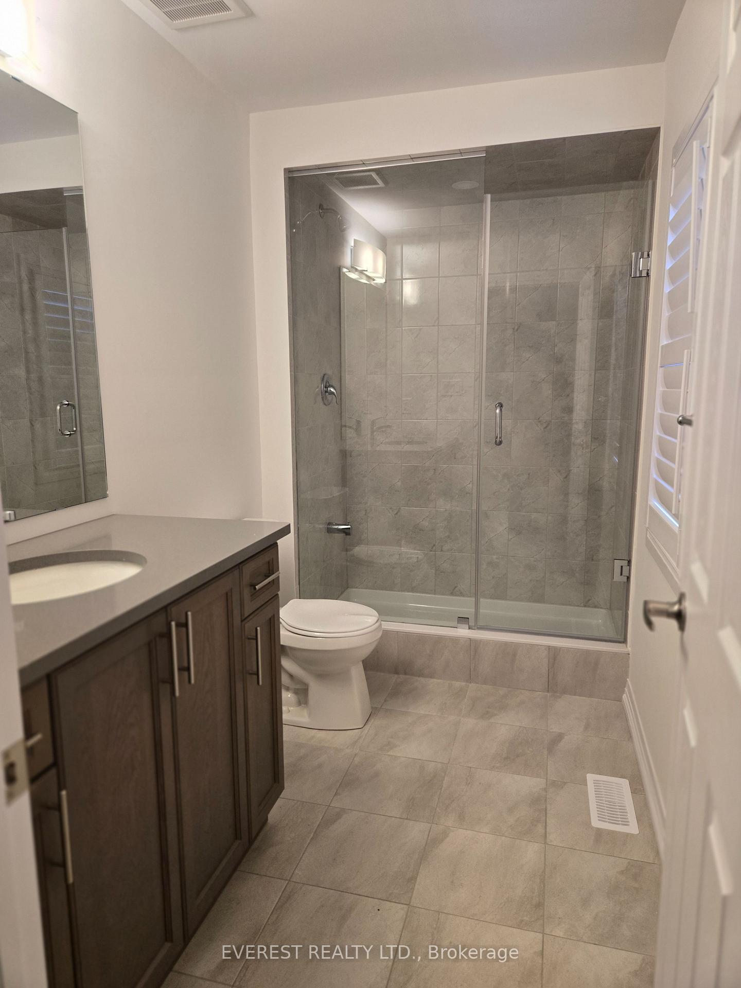 Photo 13 of 40 Lemon Avenue, Thorold, Hurricane/Merrittville — HOMEH
