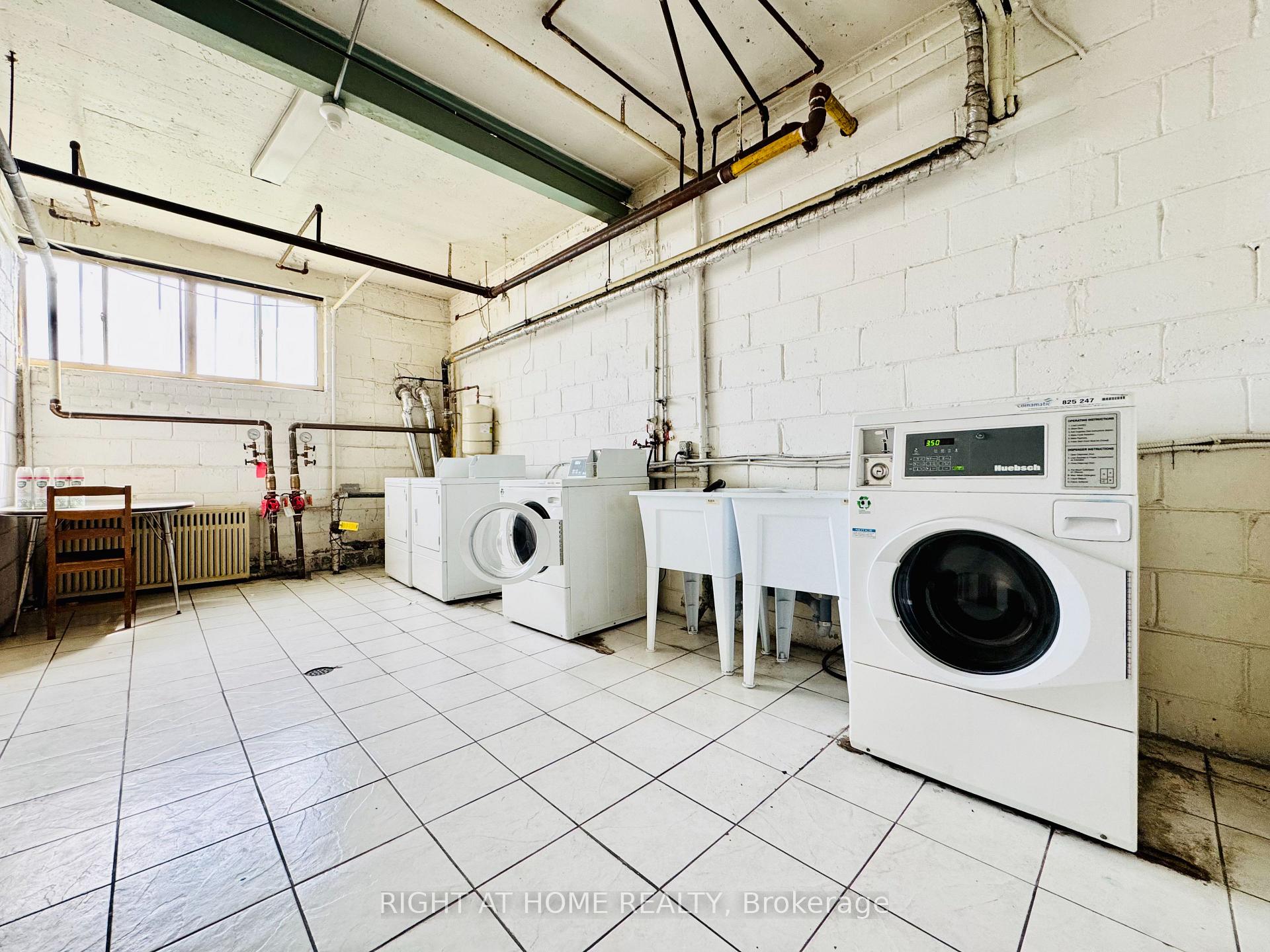 Photo 19 of Unit 302, 896 Eglinton Avenue E, Toronto, Leaside — HOMEH