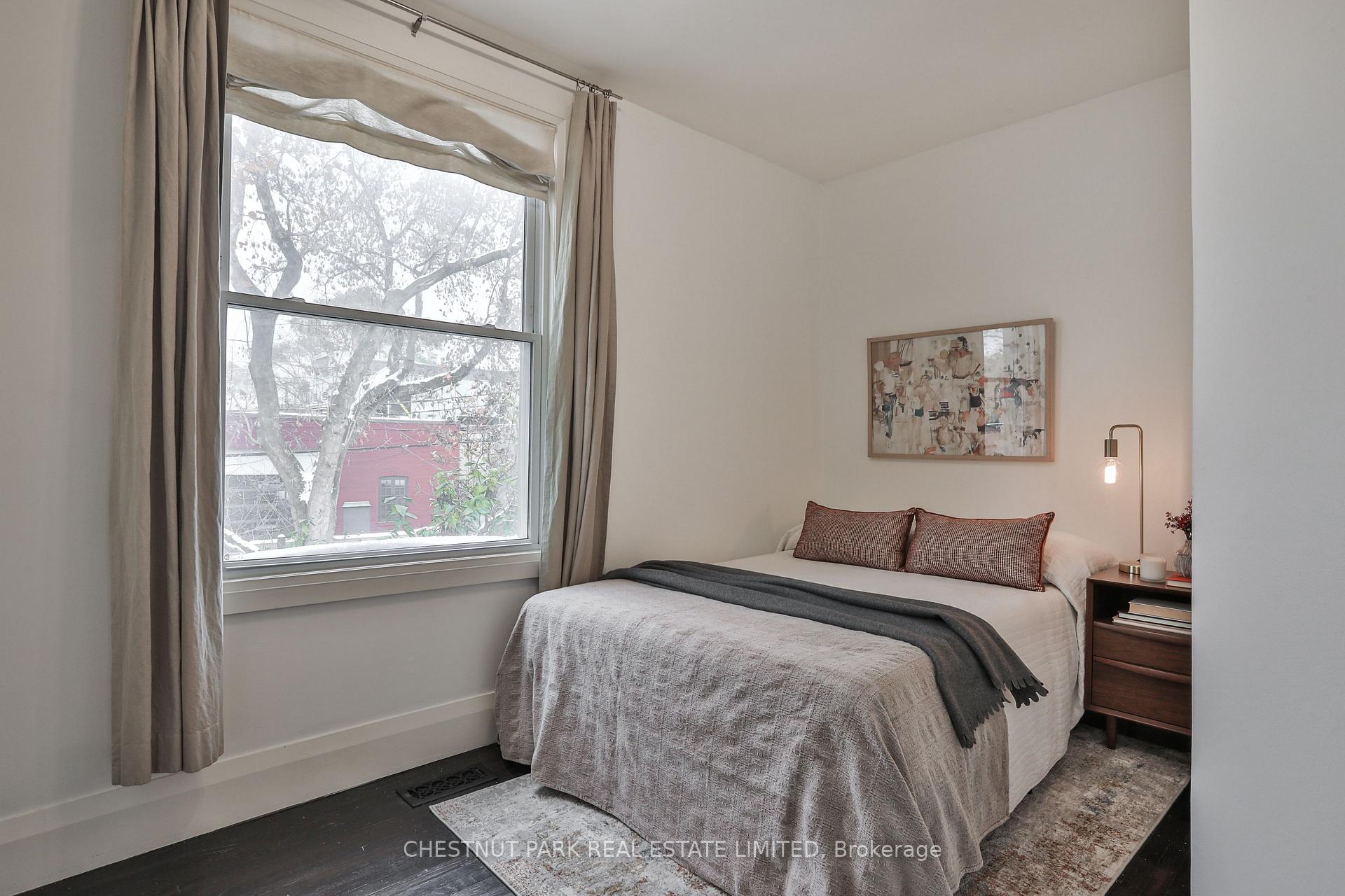 Photo 6 of 122 Ivy Avenue, Toronto, South Riverdale — HOMEH