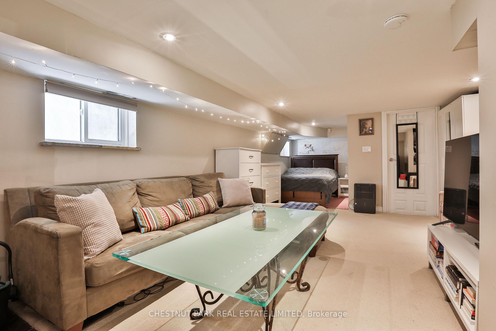 Photo 20 of 122 Ivy Avenue, Toronto, South Riverdale — HOMEH