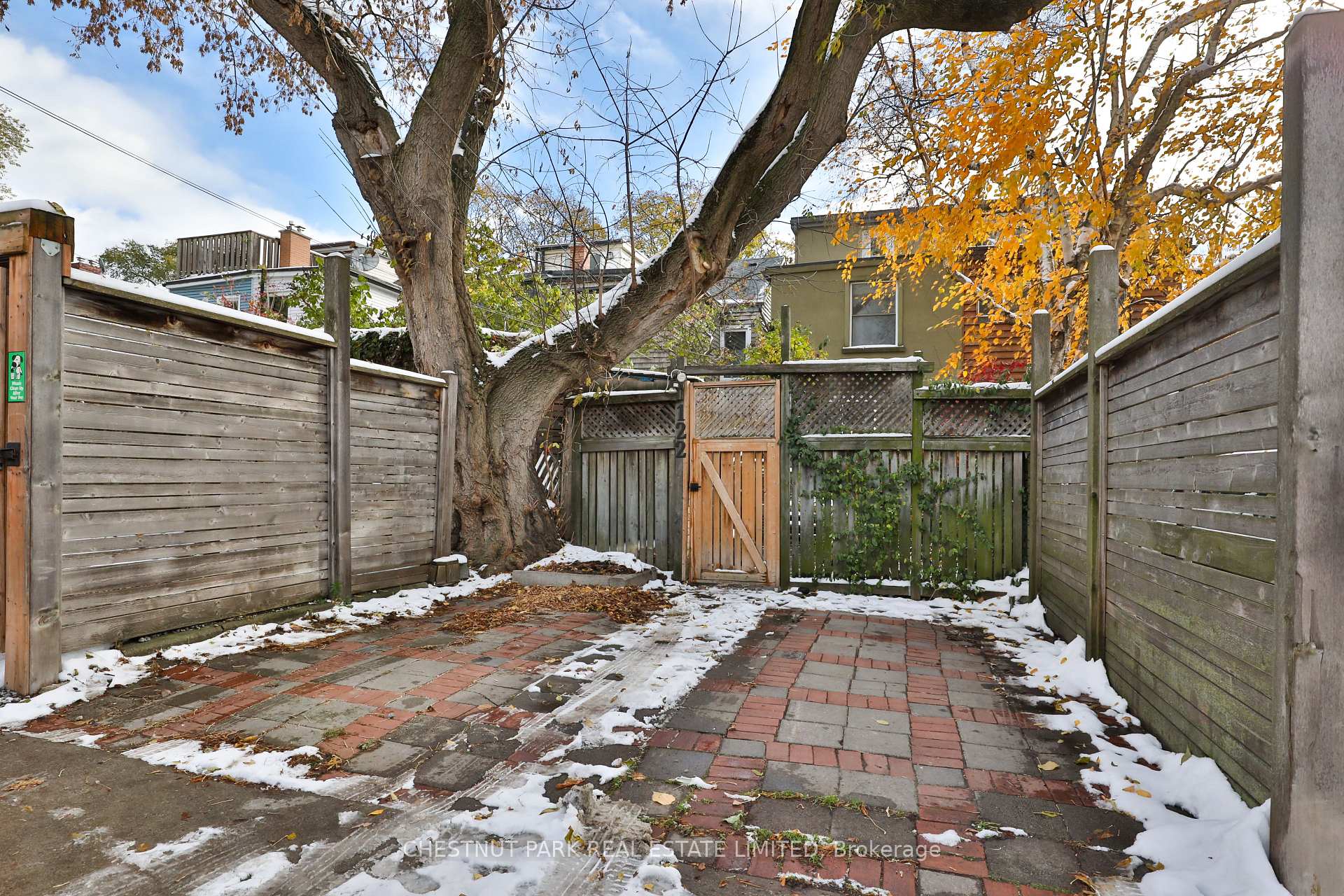 Photo 29 of 122 Ivy Avenue, Toronto, South Riverdale — HOMEH