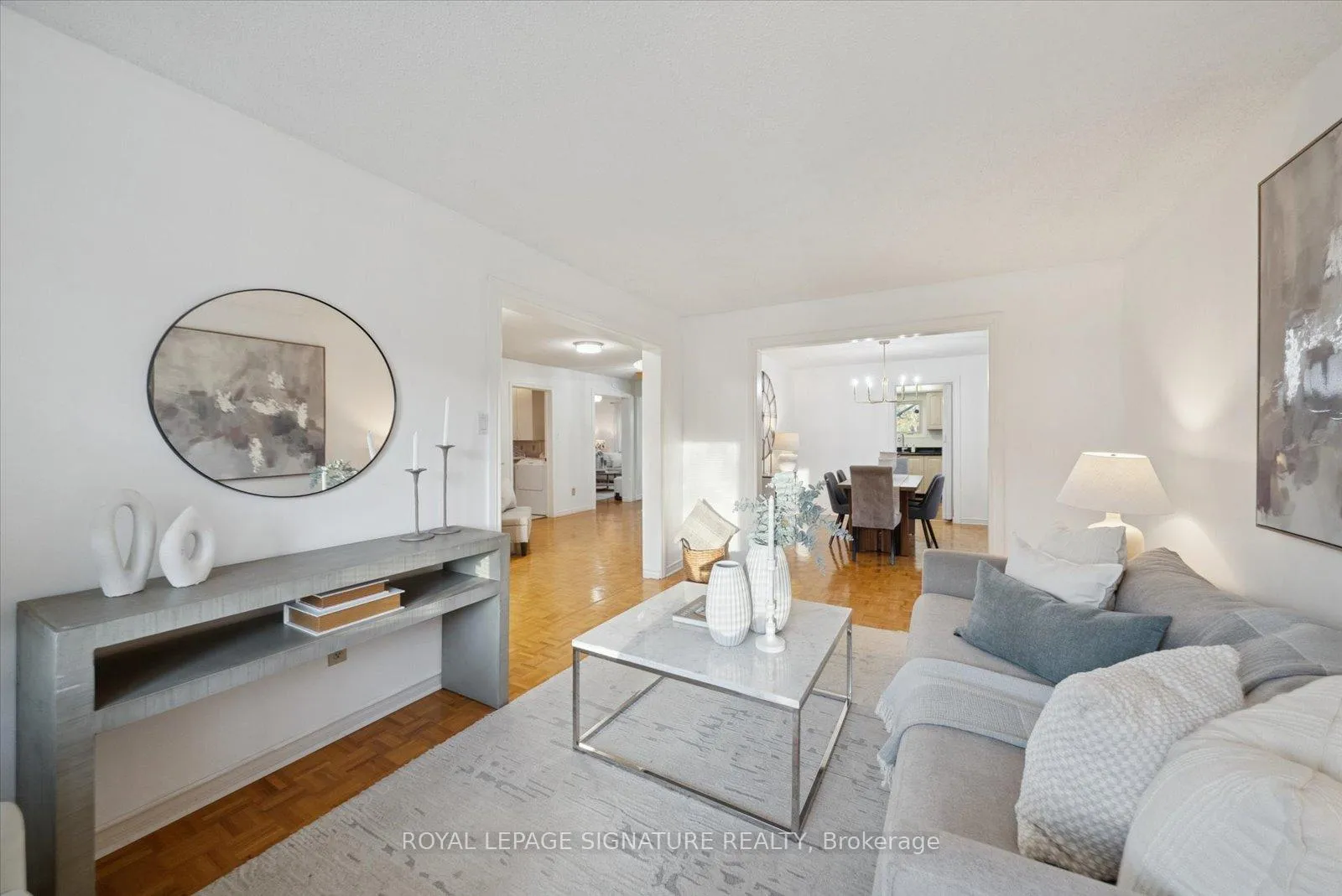 Photo 6 of 2015 Lynn Heights Drive, Pickering, Liverpool — HOMEH