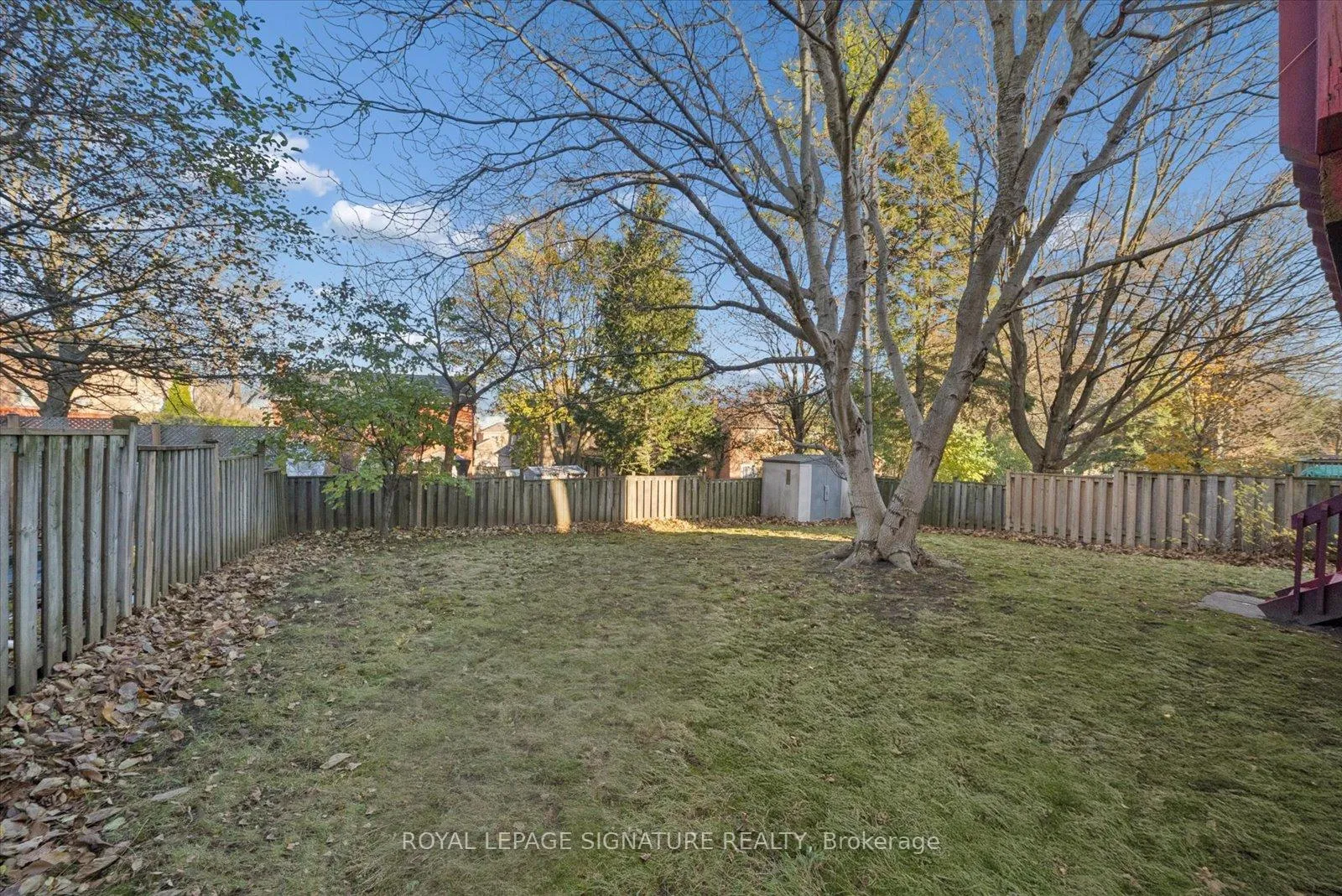 Photo 43 of 2015 Lynn Heights Drive, Pickering, Liverpool — HOMEH