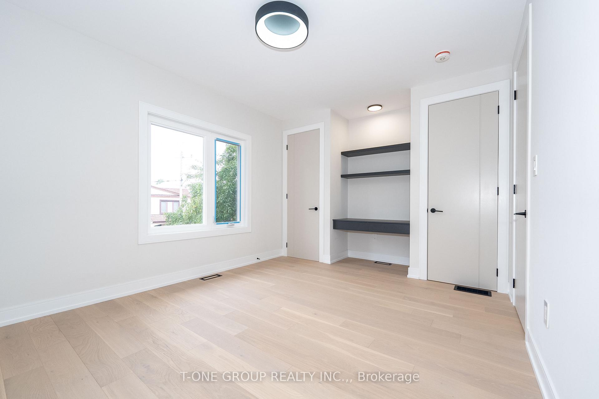 Photo 23 of 68 Harris Avenue, Toronto, East End-Danforth — HOMEH