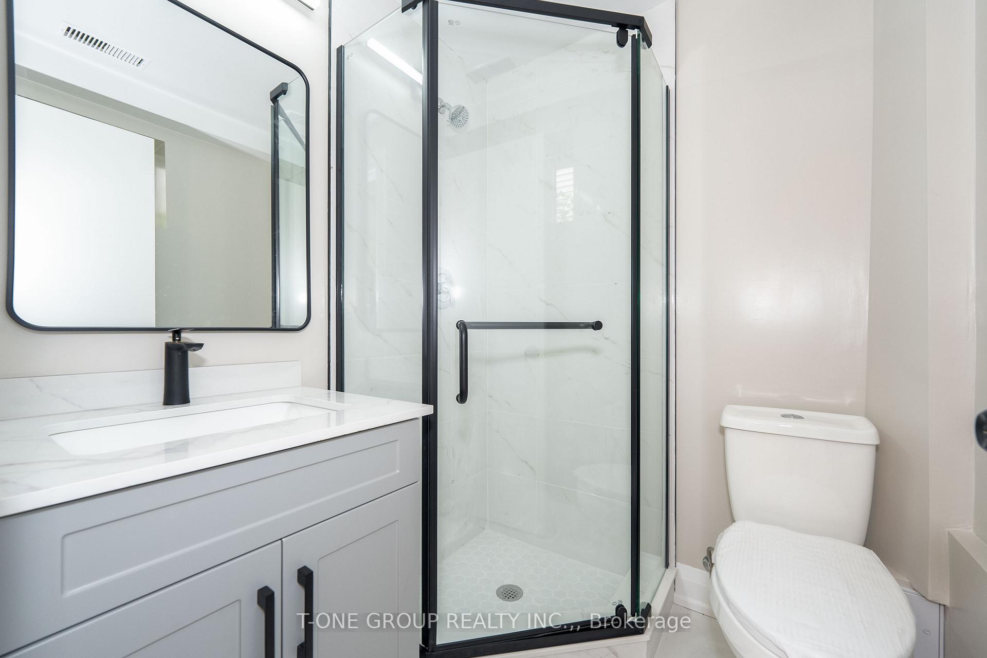 Photo 31 of 68 Harris Avenue, Toronto, East End-Danforth — HOMEH