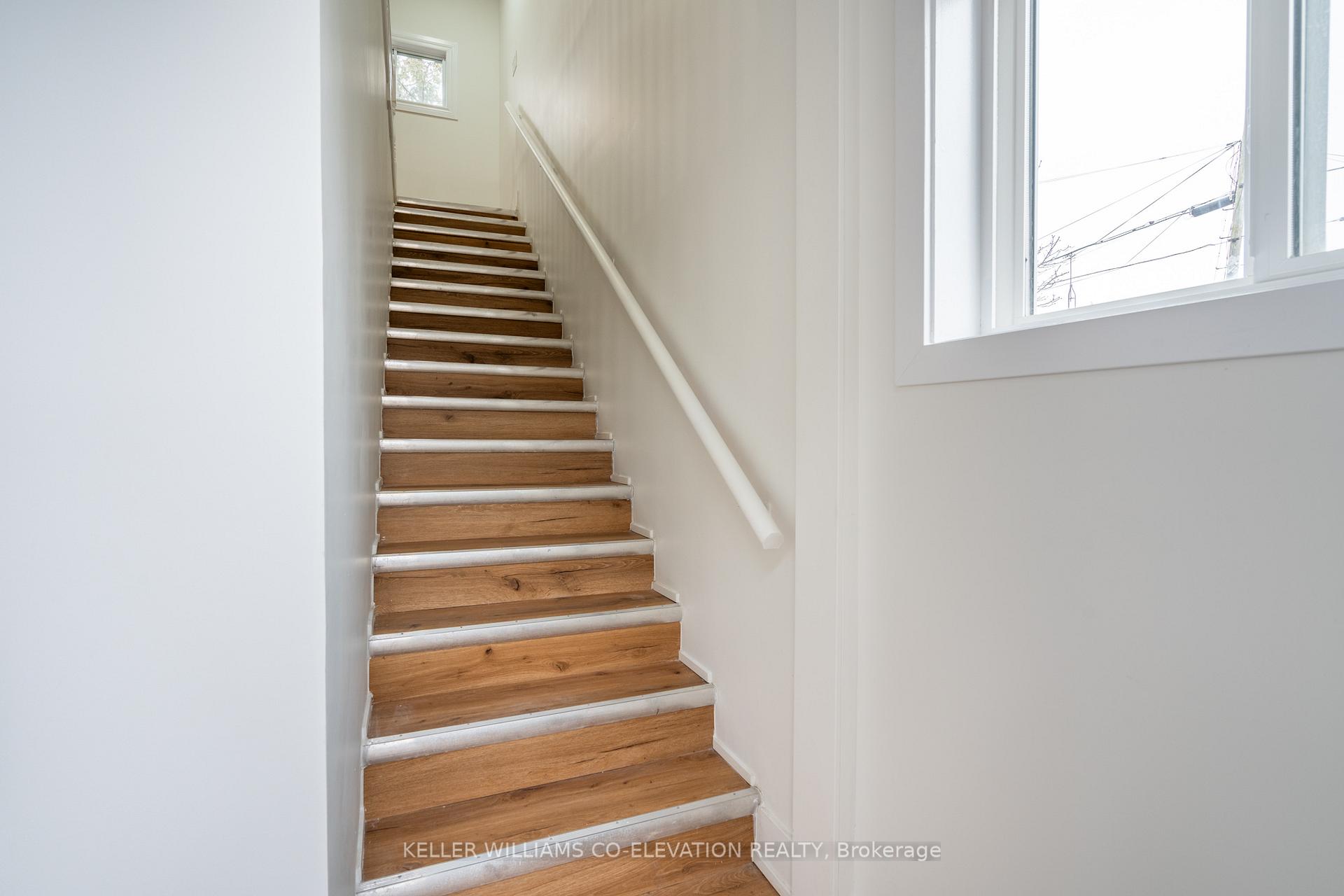 Photo 4 of Unit 2, 50 Martin Street, Thorold, Thorold Downtown — HOMEH