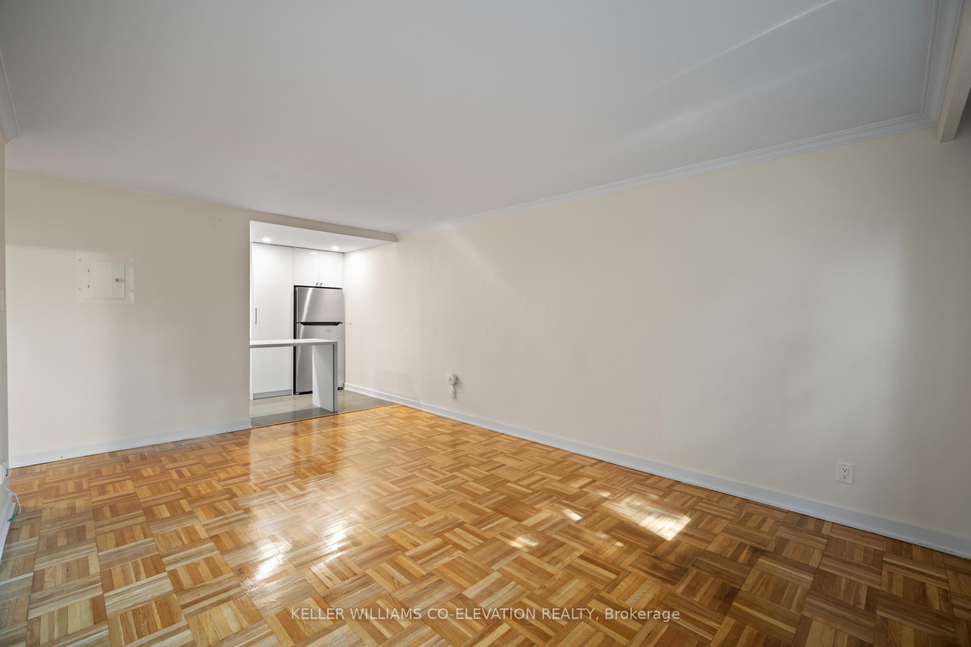 Photo 6 of Unit 207, 165 Balliol Street, Toronto, Mount Pleasant West — HOMEH